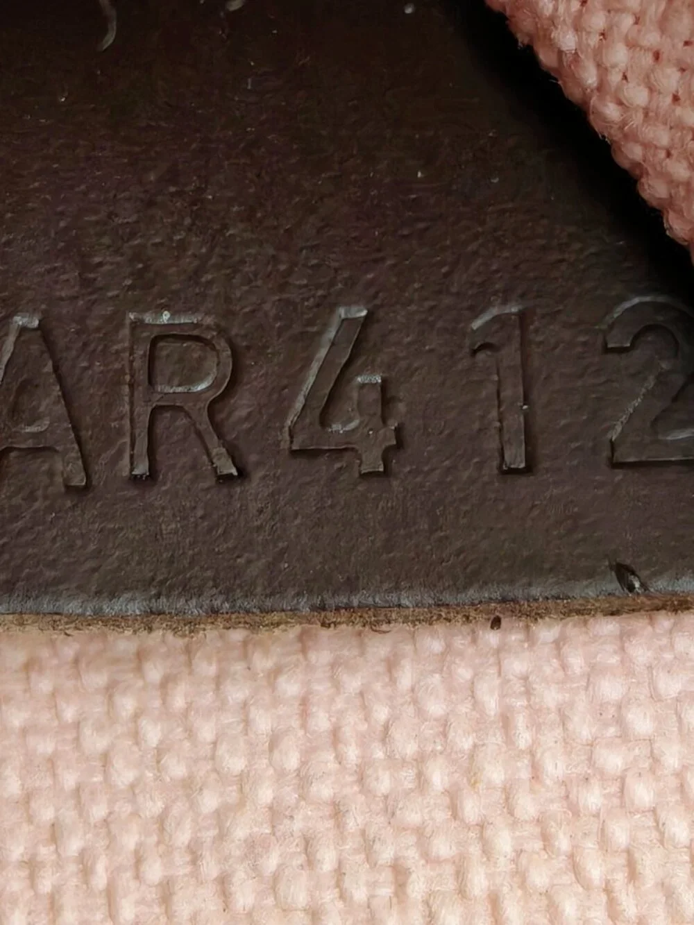 Louis Vuitton Neverfull MM Damier Ebene Canvas Shoulder Tote Bag